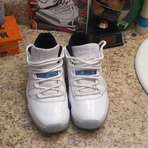 Jordan tennis size 111/2